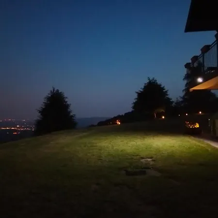 Mael 山林小屋 *