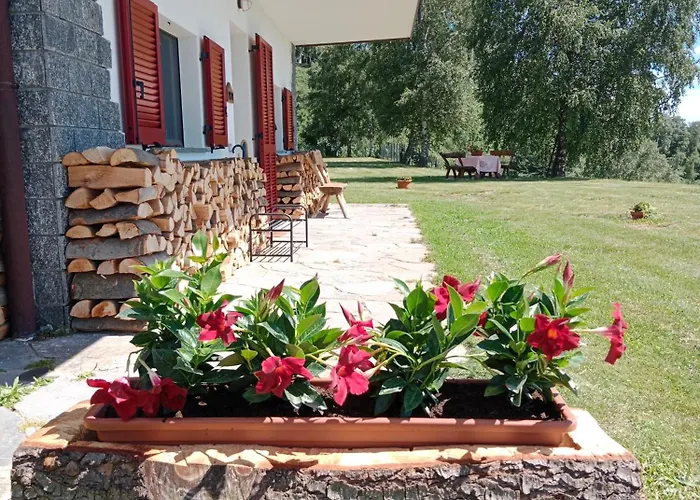 Mael Lodge